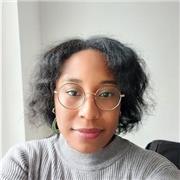 Prof de français, propose des cours du primaire au collège.